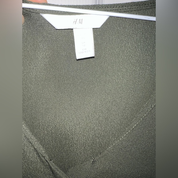 💚 Army Green Button Dress - Picture 4 of 8